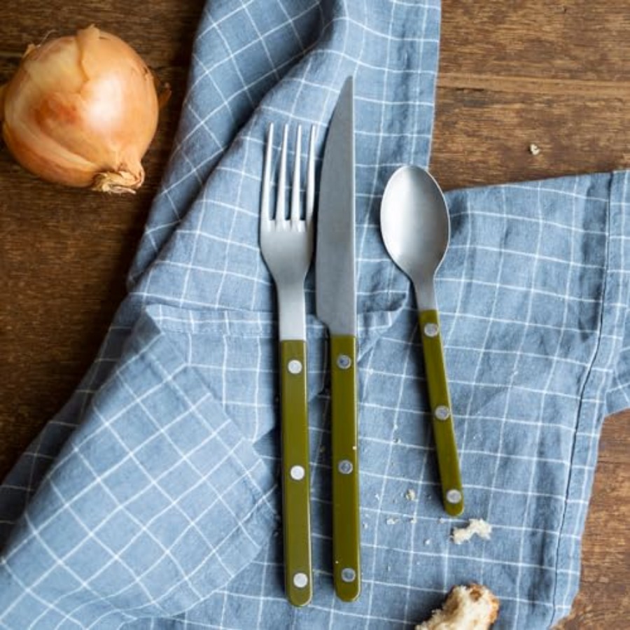 - 5-Piece Flatware Set - Bistr - Vintage Collectible Knife reseña y precio