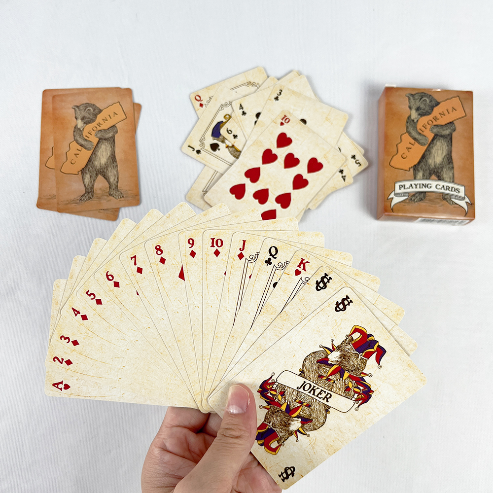 57x72mm Vintage Colourful Bear - Vintage Collectible Playing Cards reseña y precio