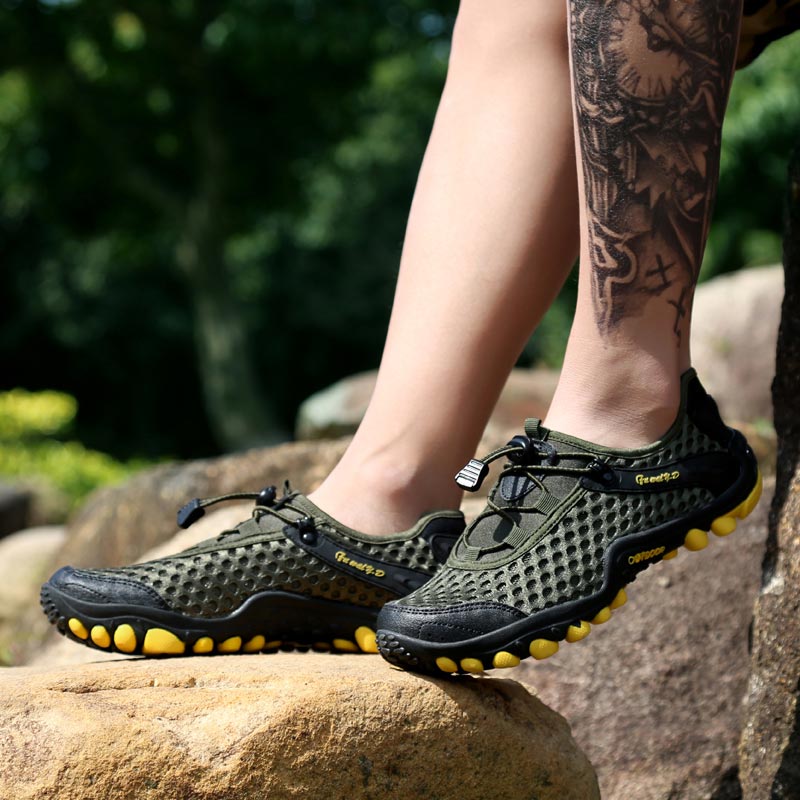 trekking mountain mens sports  - Most Collectible Vintage Jewelry reseña y precio
