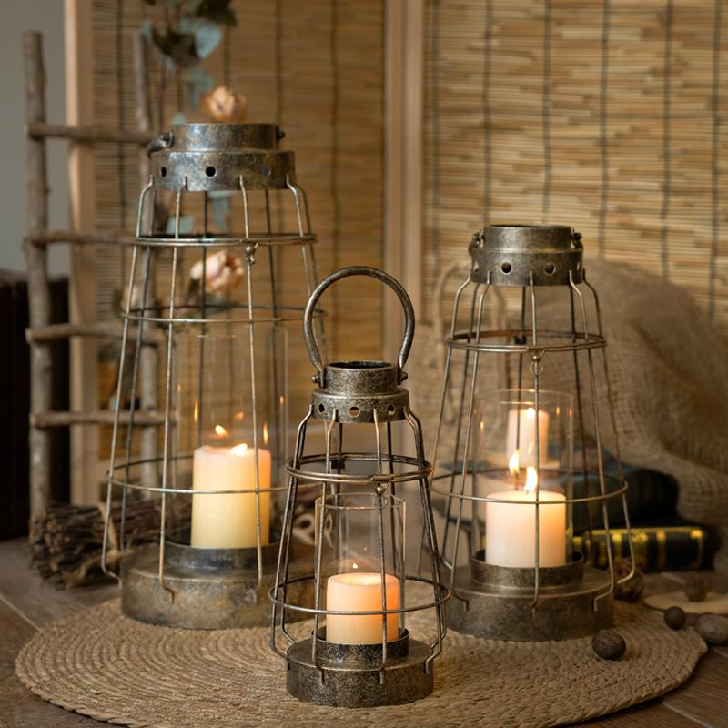 European Iron & Glass Candle H - Collectible Vintage Matches reseña y precio