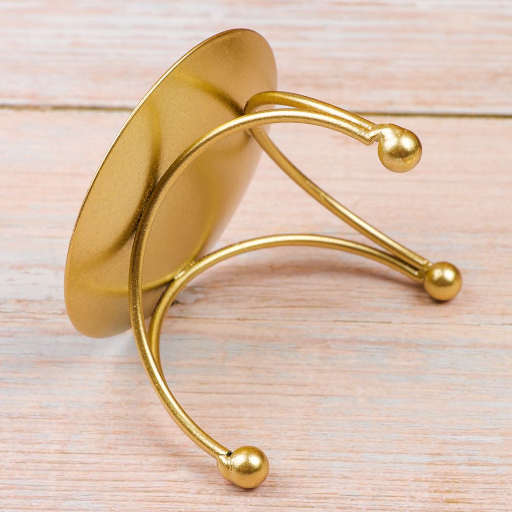 Round Plate Candlestick Vintag - Collectible Vintage Matches reseña y precio